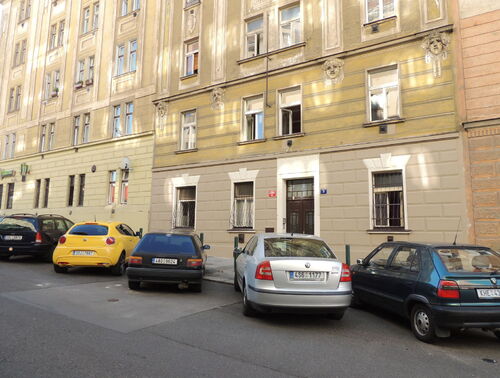 Fotografie nemovitosti - Pronájem bytu 2+kk, 44m2, ulice U Křížku, Praha 4 Nusle