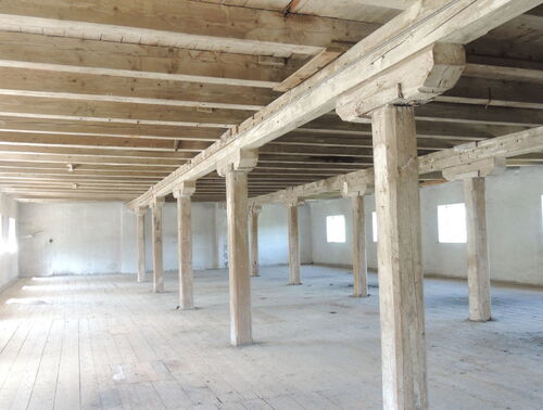 Fotografie nemovitosti - Prodej bývalého zemědělského objektu, 2500m2, Žlutice, okr. Karlovy Vary