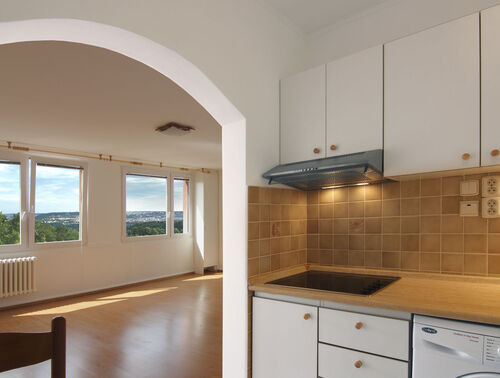 Fotografie nemovitosti - Pronájem světlého bytu 1+kk 41 m2 s krásným výhledem, Notečská, Praha 8