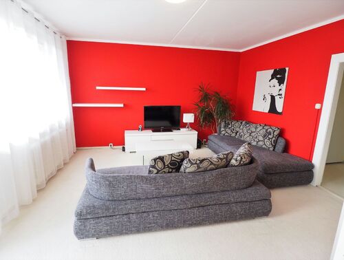 Fotografie nemovitosti - Pronájem krásného, světlého bytu s lodžií, 2+1, 51 m2, Mazurská, Praha 8