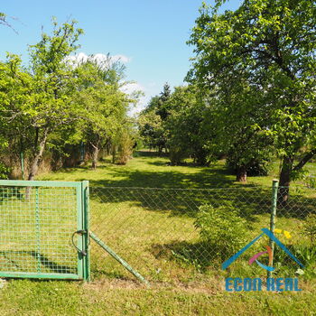 Dlouhodobý pronájem zahrádky 277 m2, Praha 10 - Dubeč, osada Slatiny