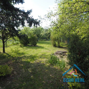 Dlouhodobý pronájem zahrádky 277 m2, Praha 10 - Dubeč, osada Slatiny