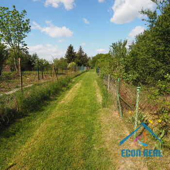 Dlouhodobý pronájem zahrádky 277 m2, Praha 10 - Dubeč, osada Slatiny