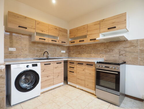 Fotografie nemovitosti - Pronájem bytu 2kk s lodžií, Bratří Venclíků, Praha 9 Černý Most