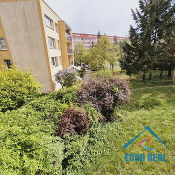 Prodej světlého a praktického bytu 3+1, s 3 komorami a lodžií 7 m2, Pohnertova, Praha 8 Kobylisy