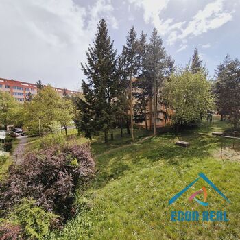 Prodej světlého a praktického bytu 3+1, s 3 komorami a lodžií 7 m2, Pohnertova, Praha 8 Kobylisy