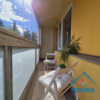 Prodej světlého a praktického bytu 3+1, s 3 komorami a lodžií 7 m2, Pohnertova, Praha 8 Kobylisy