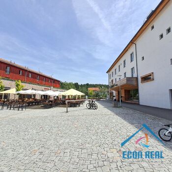 Prostorný apartmán 3kk, 76 m2, s lodžií, přímo u jezera, Marina Lipno, Lipno nad Vltavou