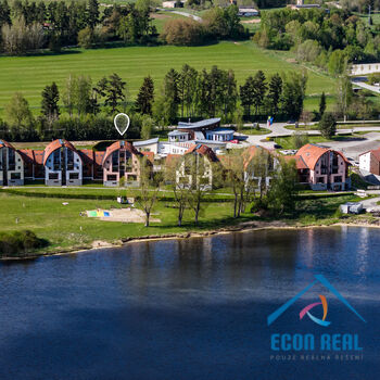 Prostorný apartmán 3kk, 76 m2, s lodžií, přímo u jezera, Marina Lipno, Lipno nad Vltavou