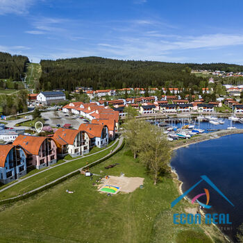 Prostorný apartmán 3kk, 76 m2, s lodžií, přímo u jezera, Marina Lipno, Lipno nad Vltavou