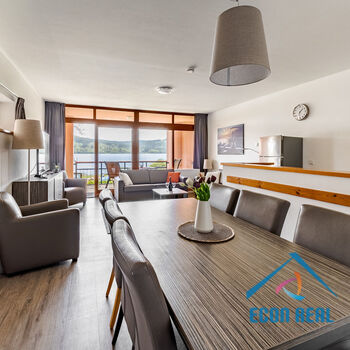 Prostorný apartmán 3kk, 76 m2, s lodžií, přímo u jezera, Marina Lipno, Lipno nad Vltavou