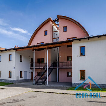 Prostorný apartmán 3kk, 76 m2, s lodžií, přímo u jezera, Marina Lipno, Lipno nad Vltavou