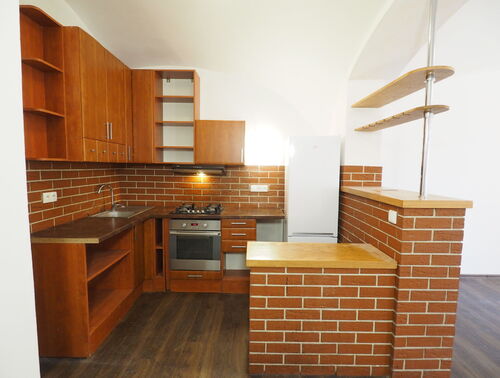 Fotografie nemovitosti - Pronájem prostorného bytu 2+kk, 60 m2, Mariánské nám., Stará Boleslav