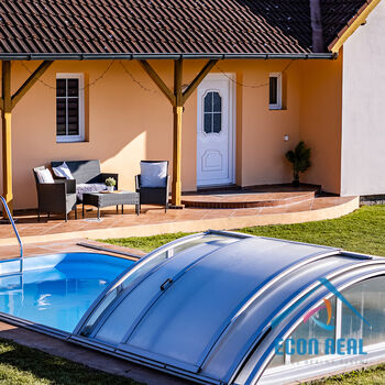 Prodej RD s dvojgaráží, saunou, vířivkou a bazénem, Svatava u Černovic