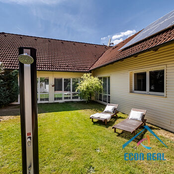 Prodej RD s dvojgaráží, saunou, vířivkou a bazénem, Svatava u Černovic