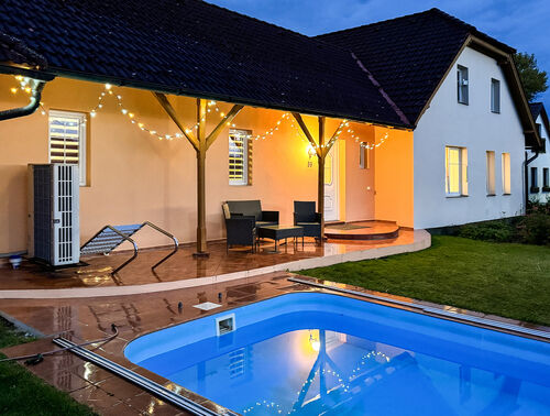 Fotografie nemovitosti - Prodej RD s dvojgaráží, saunou, vířivkou a bazénem, Svatava u Černovic