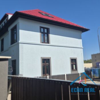 Pronájem zcela nového bytu 2kk 56 m2, terasa 18 m2, parkovací stání, ve vile, Havlíčkova, Kolín