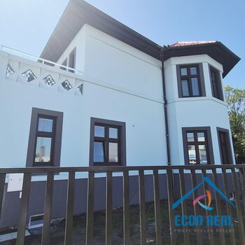 Pronájem zcela nového bytu 2kk 56 m2, terasa 18 m2, parkovací stání, ve vile, Havlíčkova, Kolín