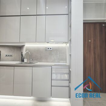 Pronájem luxusně zrekonstruovaného, designového, plně vybaveného 1kk, Opatovická, Praha 1 Nové Město