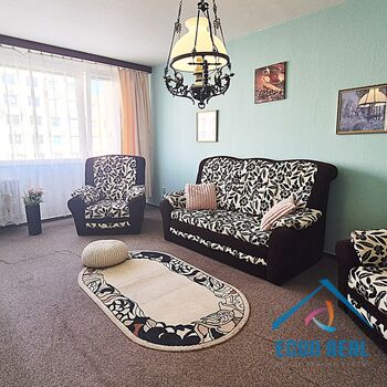 Prodej rodinného, světlého bytu 4+1, 74,6 m2 s lodžií a sklepem, sídliště Cukrovar, Kralupy n/V.