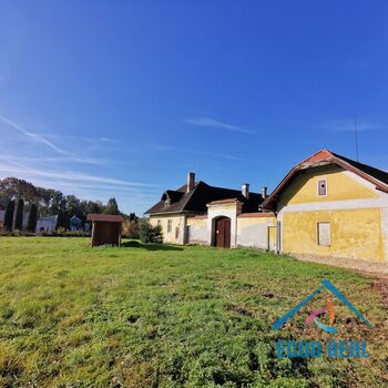 Prodej usedlosti včetně stavebního povolení na 13 apartmánů, Lutová, Chlum u Třeboně