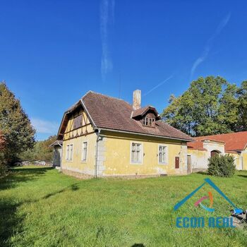 Prodej usedlosti včetně stavebního povolení na 13 apartmánů, Lutová, Chlum u Třeboně