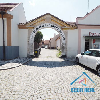 Pronájem světlého bytu 2kk, 40 m2, Mariánské nám., Stará Boleslav