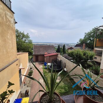 Prodej nájemního činžovního domu u zámku, Husovo nám., Benátky nad Jizerou