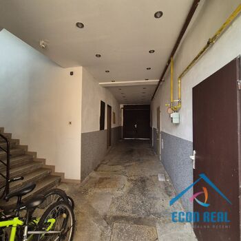 Prodej nájemního činžovního domu u zámku, Husovo nám., Benátky nad Jizerou