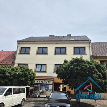 Prodej nájemního činžovního domu u zámku, Husovo nám., Benátky nad Jizerou