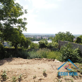 Prodej nájemního činžovního domu u zámku, Husovo nám., Benátky nad Jizerou