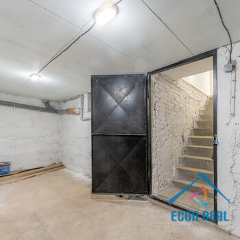 Pronájem úžasného RD 5KK s 3 koupelnami - 224 m2, se zahradou a garáží, Na Konečné, Praha 4 Písnice