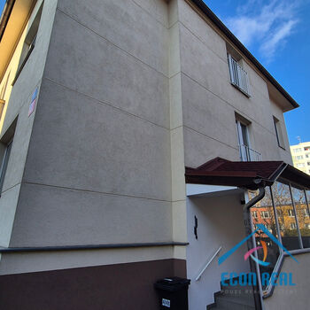 Pronájem bytu 3+1, 82 m2, balkon, 2 garáže, Královická ul., Praha 10 Strašnice,