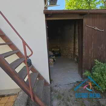Prodej domku 2+1 s garáží, dílnou, domkem pro hosty a zahrádkou, Praha 5 Zbraslav