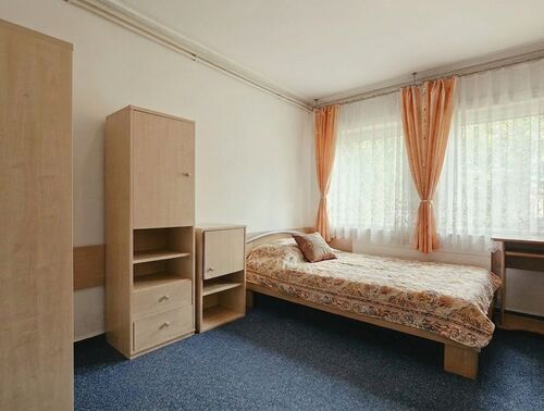Fotografie nemovitosti - Dlouhodobý pronájem pokoje 12 m2, ulice Možného, Praha Ruzyně