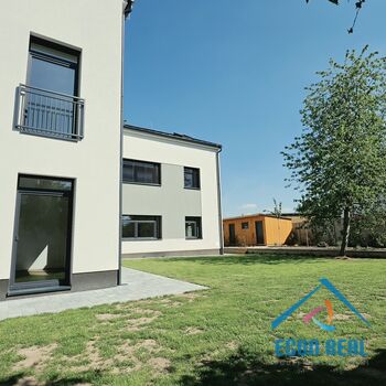 Pronájem zcela nové, luxusní jednotky 3kk, 92m2, s parkováním, U Kovárny, Herink