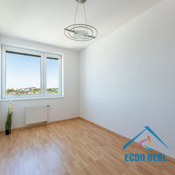 Prodej komfortního bytu 3+kk, 83 m2, balkon, sklep, 2 garážová stání, Symfonická, Praha 5