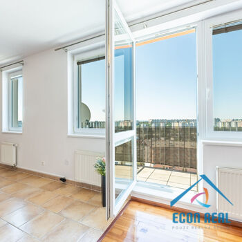 Prodej komfortního bytu 3+kk, 83 m2, balkon, sklep, 2 garážová stání, Symfonická, Praha 5