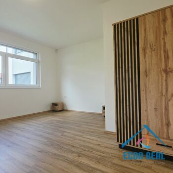 Pronájem zcela nové, luxusní jednotky 2kk, 55m2, s parkováním, U Kovárny, Herink