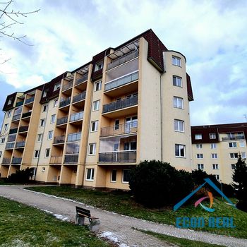 Prodej nadstandardního bytu 2kk, komplet po reko, lodžie, sklep