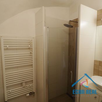 Pronájem světlého bytu 2kk, 40 m2, Mariánské nám., Stará Boleslav