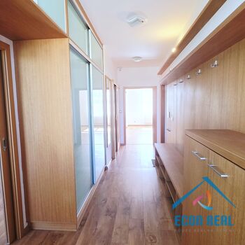 Krásný, rodinný byt 4+kk s parkováním, 128m2, Na Rozcestí, Praha 9 Libeň,