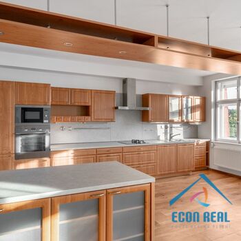 Krásný, rodinný byt 4+kk s parkováním, 128m2, Na Rozcestí, Praha 9 Libeň,