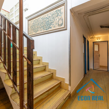 Prodej domu se zahradou, 830 m2, ul. Na Veselí, Jesenice