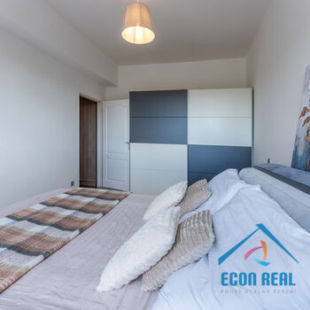 Prodej světlého bytu 2+KK, 53 m2, Vladivostocká, Praha 10 Vršovice